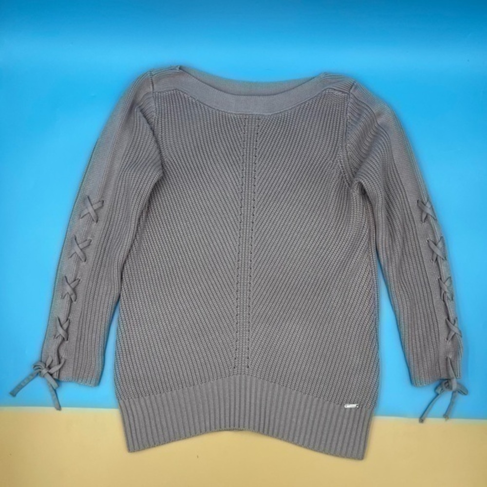 Ivanka Trump Sweater - Like new